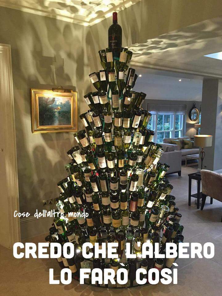 Uno spumeggiante albero di Natale