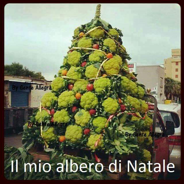 Un appetitoso albero di Natale